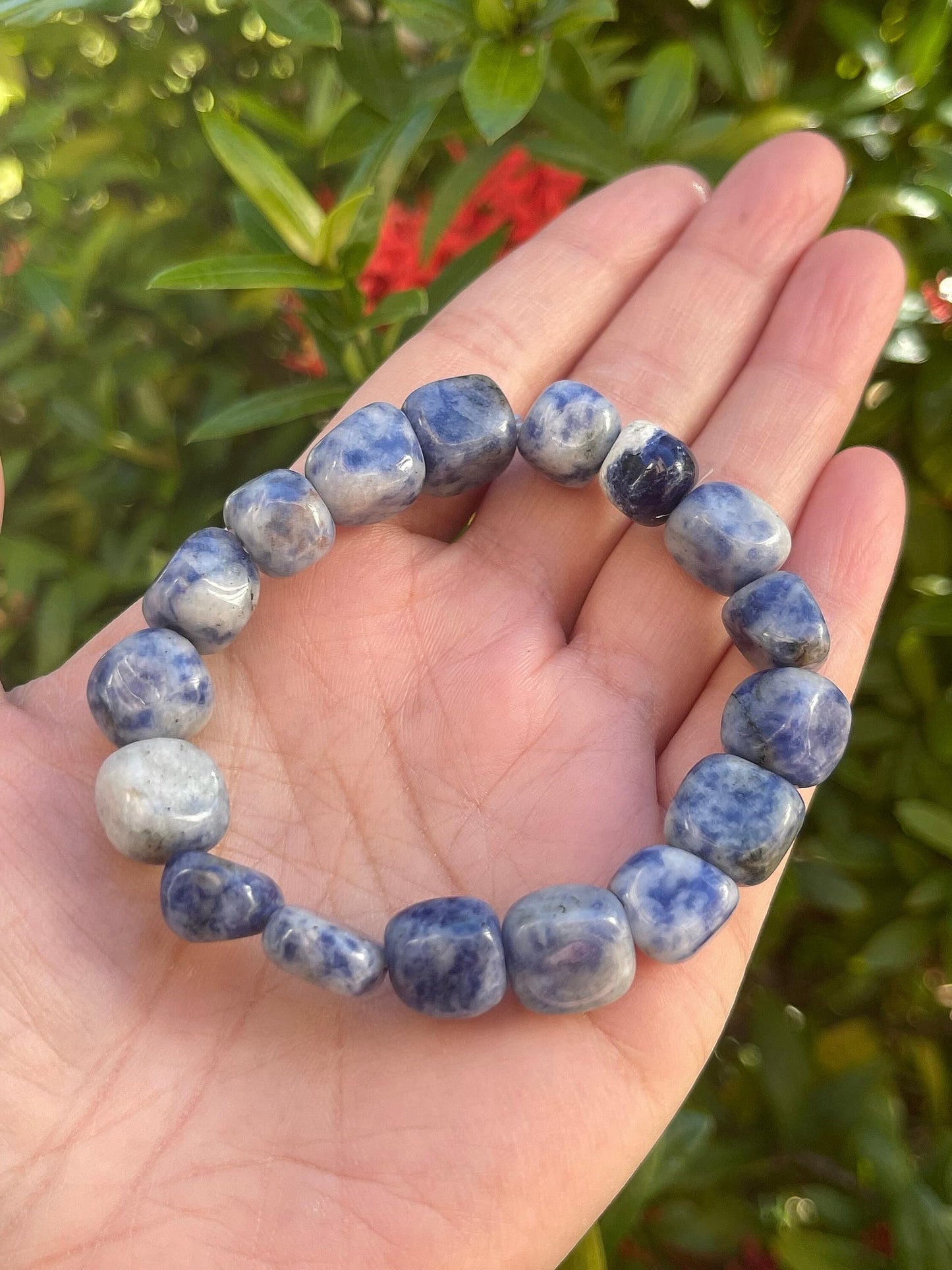 GAF TREASURES Sodalite Crystal Nugget Bracelet, Genuine Sodalite Tumbled Gemstone Bracelet, Healing Crystal Bracelet, Gift for Men & Women (1)