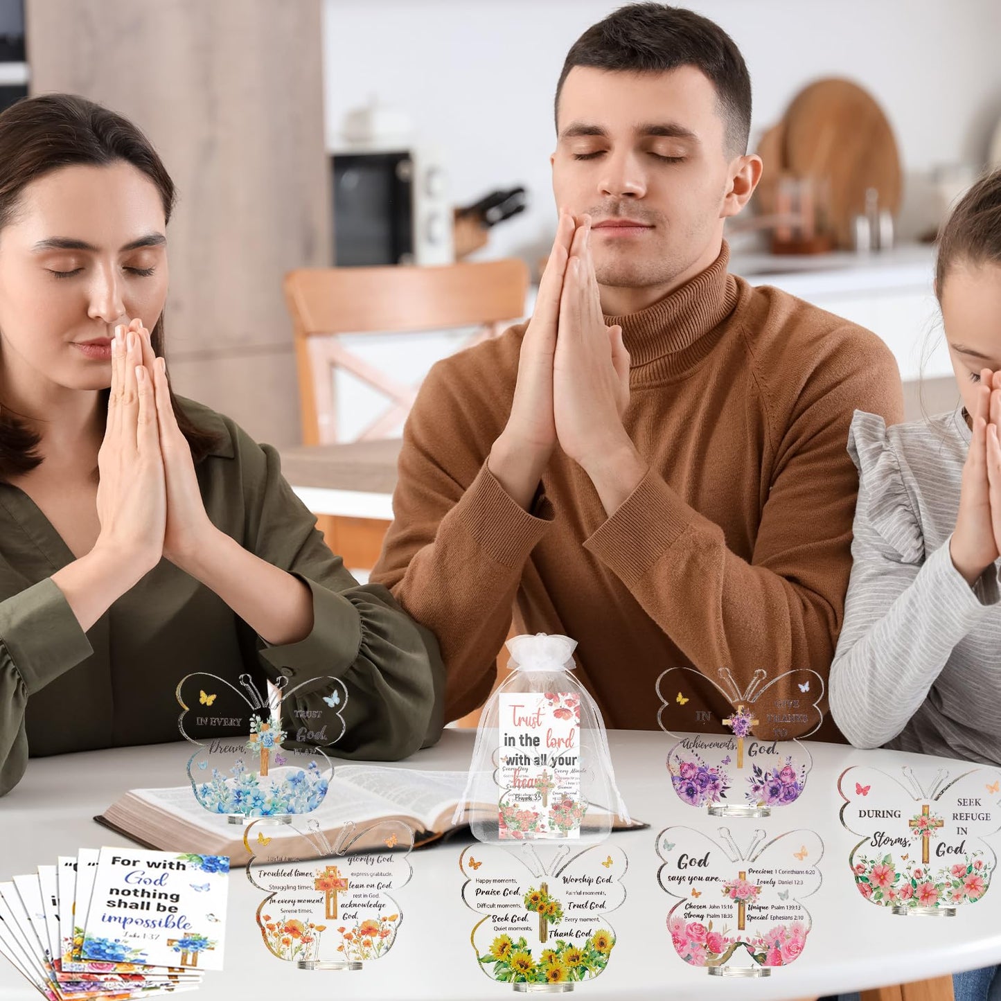 20 Sets Butterfly Acrylic Sign with Stand Christian Gifts Bulk Religious Bible Verse Desk Decor with Cards Organza Bags Inspirational Church Gift for Women Mother Girls Birthday Party Favor Faith Gift