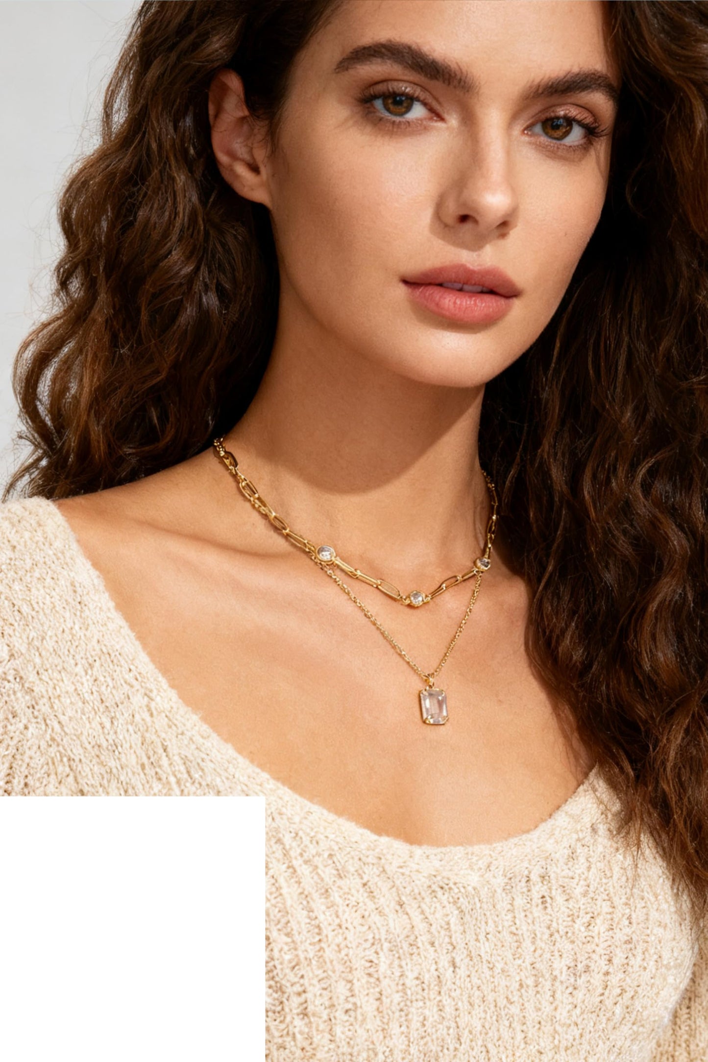 VANGETIMI Clear and Gold Layered Pendant Necklaces for Women 14k Gold Plated Crystal Choker Necklace Paperclip Rhinestone Necklace Party Prom Jewelry