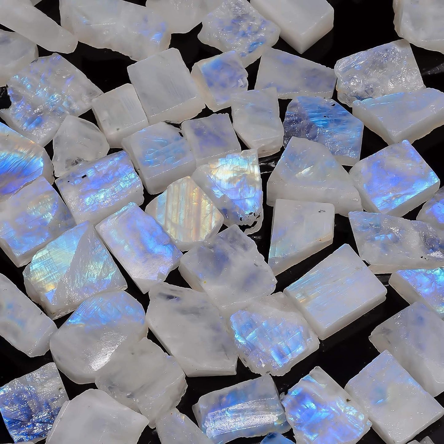 GEMKORA (100 carats) Natural Blue Flash Raw Moonstone Crystal Rough Gemstone Crystals, Rock, Jewelry Making Supplies, Chakra Healing, Meditation, Art-DIY Stone, 6 to 8pcs