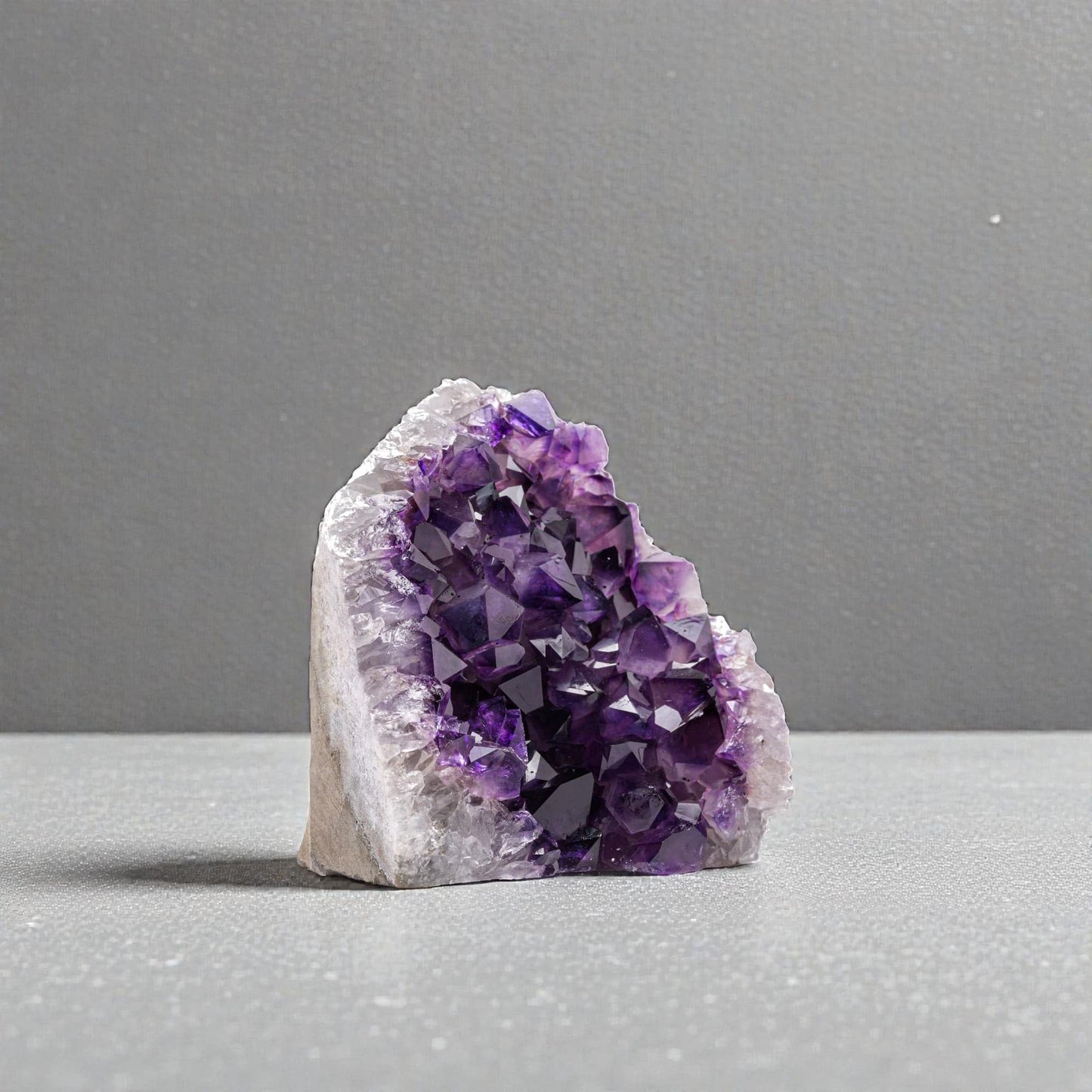 EMPORION Natural Amethyst Cluster (1.5–2 lb) – 4–6” Raw Amethyst Geode from Uruguay – Deep Purple Crystal