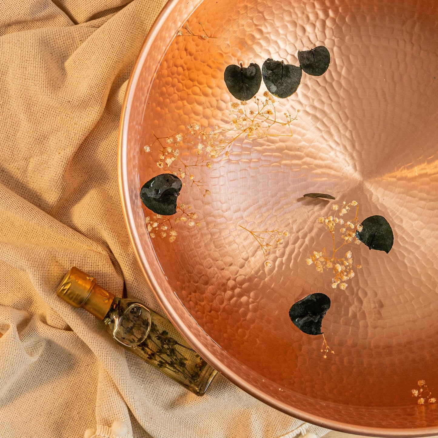 ALFIQ Handcrafted Copper Pedicure Bowl, 16 Inches, Hammered Design, Matte Finish