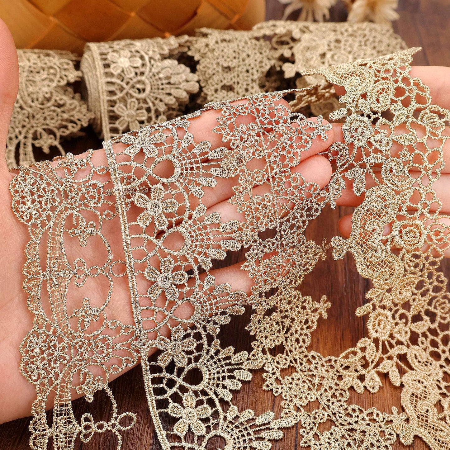 Gold Lace Trim 4 Style Each 2Yards Gold Lace Ribbon Metallic Crafts Lace Floral Embroidery Trim for Home Decoration Garments Accessories AIETSYEI