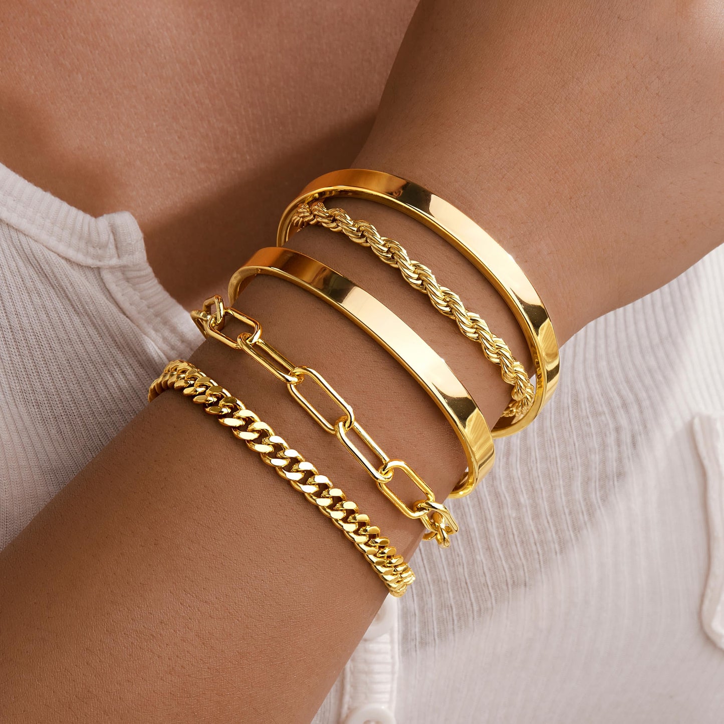 Gokeey Chunky Gold Bracelets for Womenc Trendy, 14k Gold Plated Cuff Bracelet Non Tarnish Rope Cable Paperclip Cuban Link Chain Bangle Bracelet Set Stack Jewelry