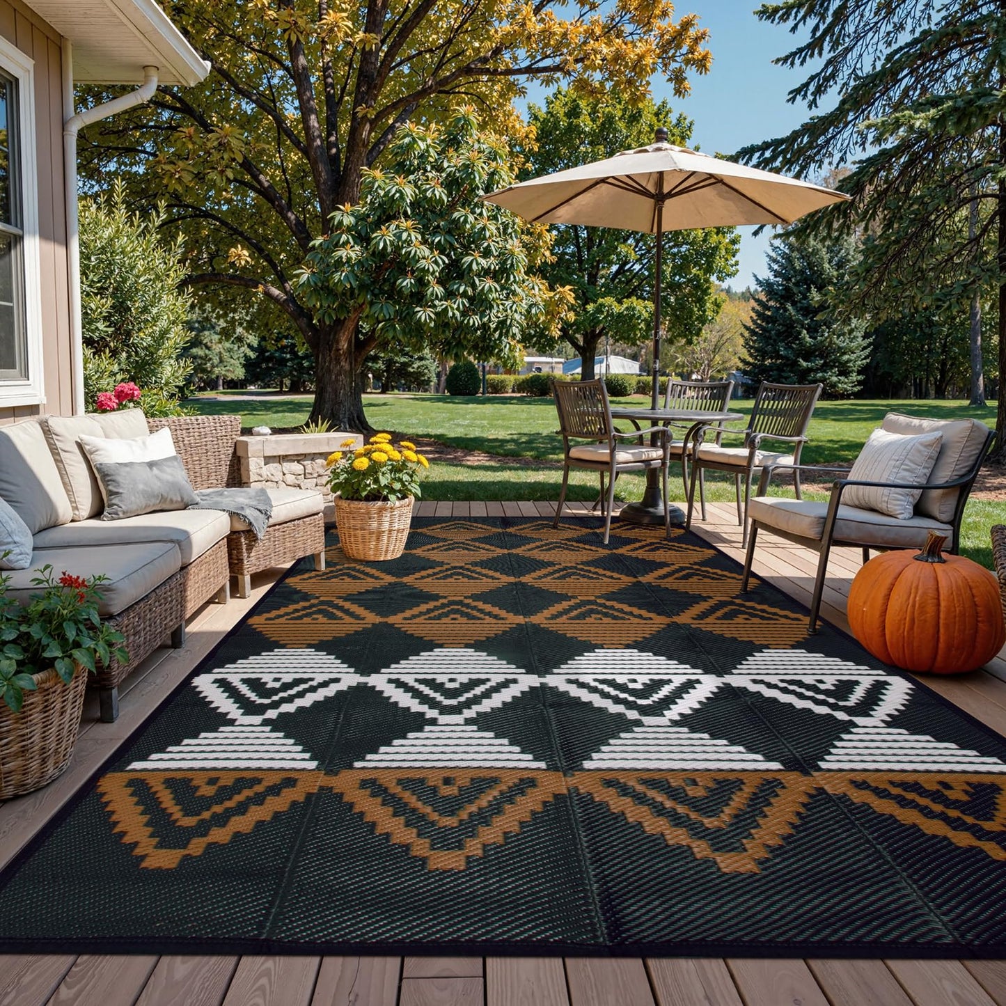 Beeiva Outdoor Rugs 8x10 Waterproof, Modern Geometric Reversible Patio Rug 8x10, Large Foldable Outdoor Plastic Straw Rug for Camping, Porch, Backyard, Balcony, Picnic - Black & Brown