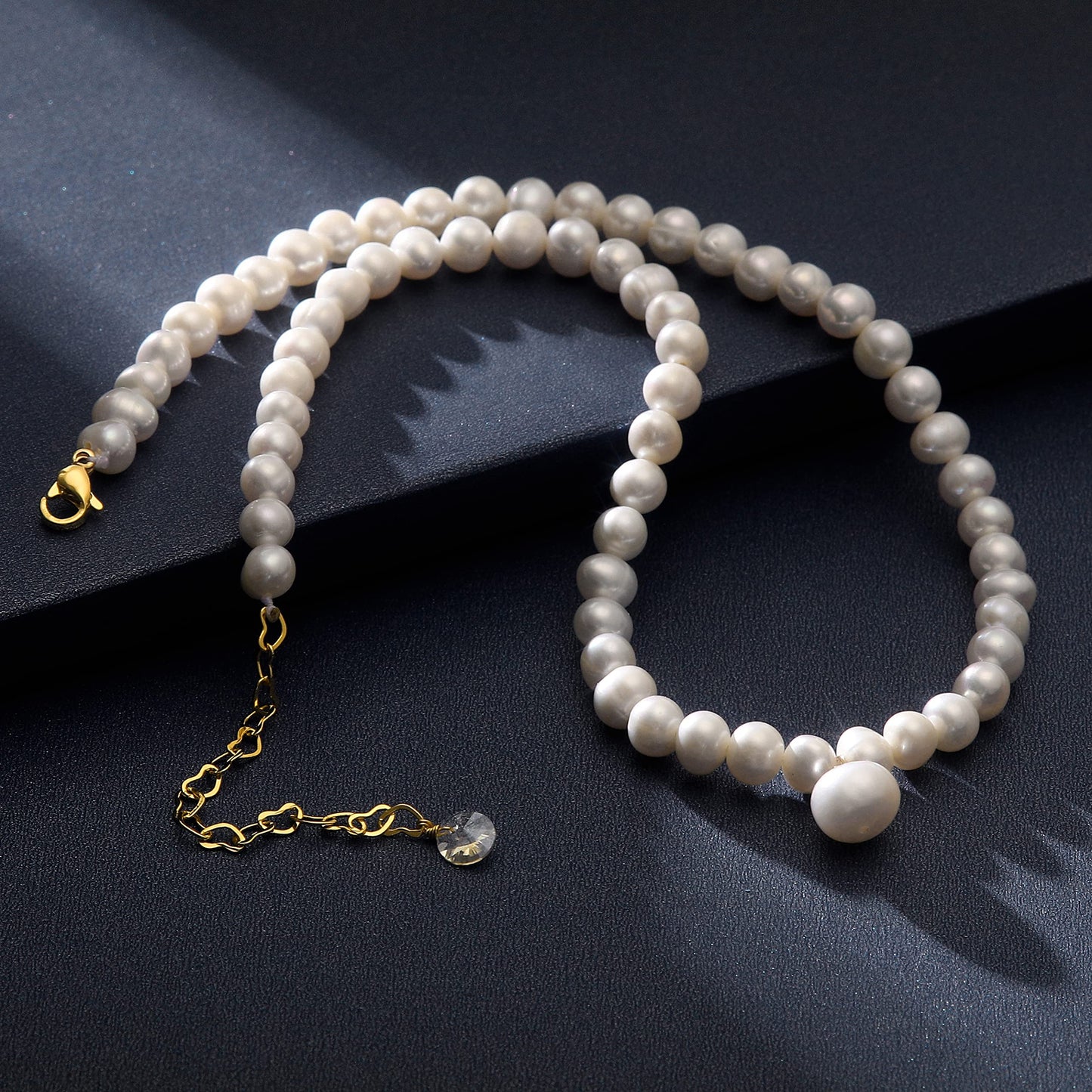 Round White Pearl Necklace for Women Men Dainty Choker Necklace with Charms Brides Jewelry 18 Inches