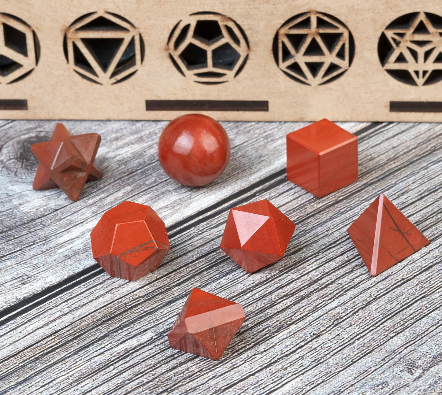 Crocon Red Jasper 7Pcs Platonic Solids Crystal Geometry Set, Platonic Solids Sacred Geometric Stones for Meditation Reiki Balancing Healing Chakra Stone Cleansing Spiritual Good Luck (15-20 mm)