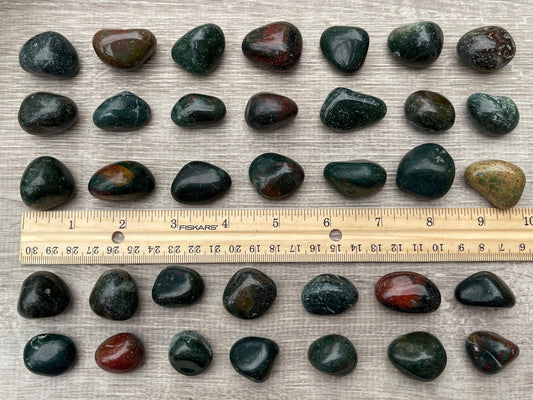 GAF TREASURES 5 Pcs Bloodstone Tumbled Stones, Polished Natural Bloodstone Gemstone, Bloodstone Healing Crystals (Bloodstone)