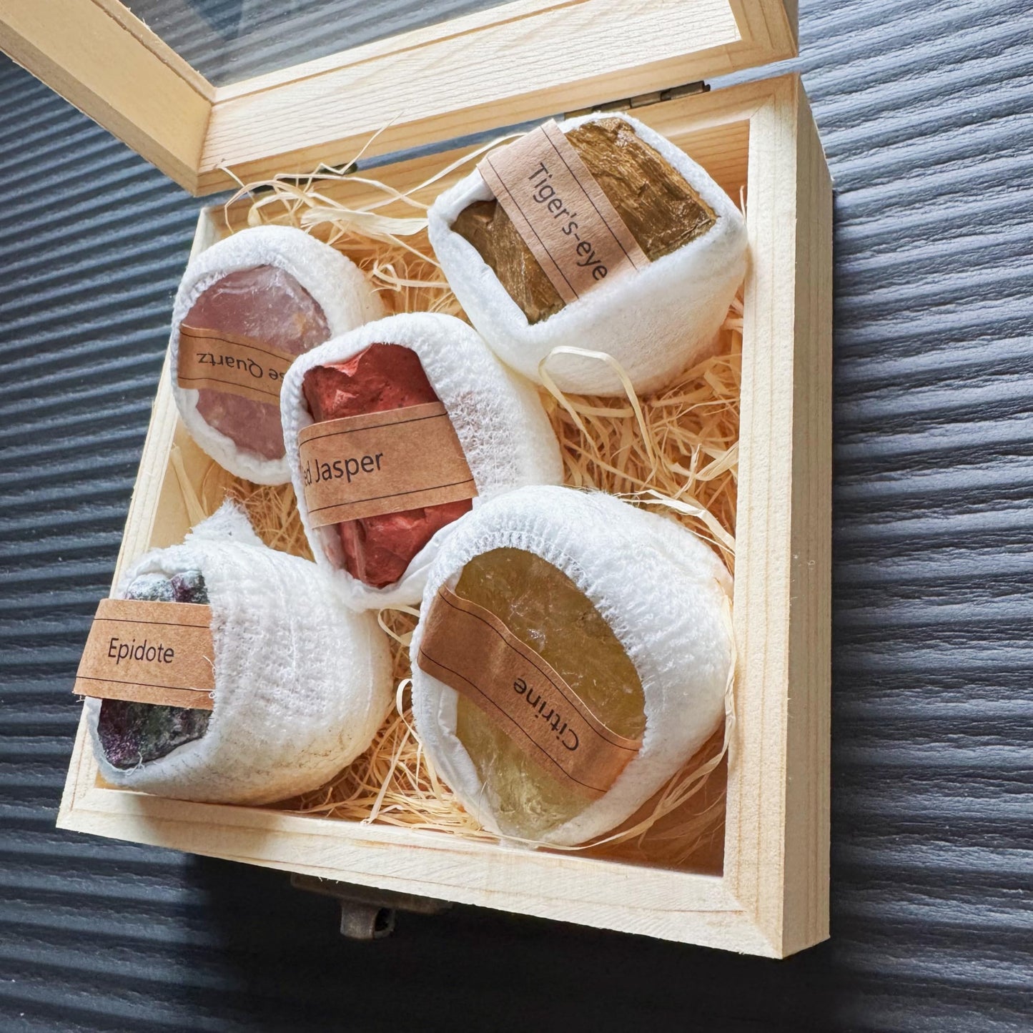 Natural Crystal Raw Stone Ore Specimen Set Wooden Box, Science Teaching Mineral Rock Set, a Very Good Christmas or New Year Gifts for Friends, Classmates or Sons and Daughters