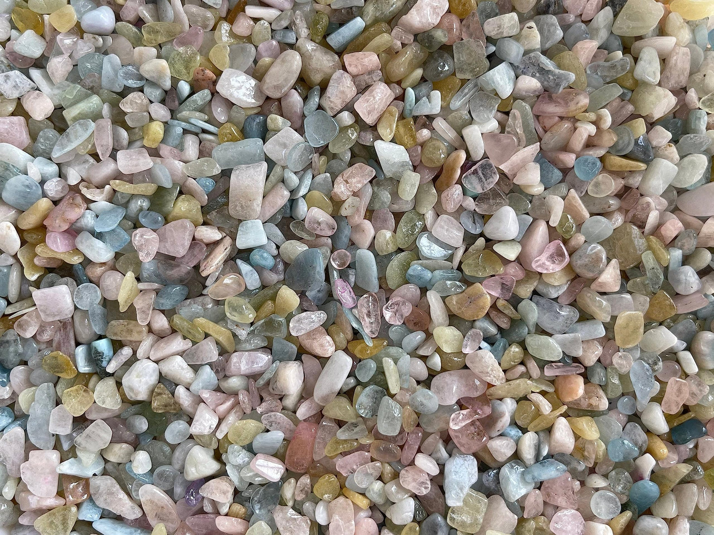 Moss Agate Chips – Natural Mini Moss Agate Stones, Crushed Undrilled Moss Agate, Semi-Tumbled Genuine Moss Agate (1/8 lb)