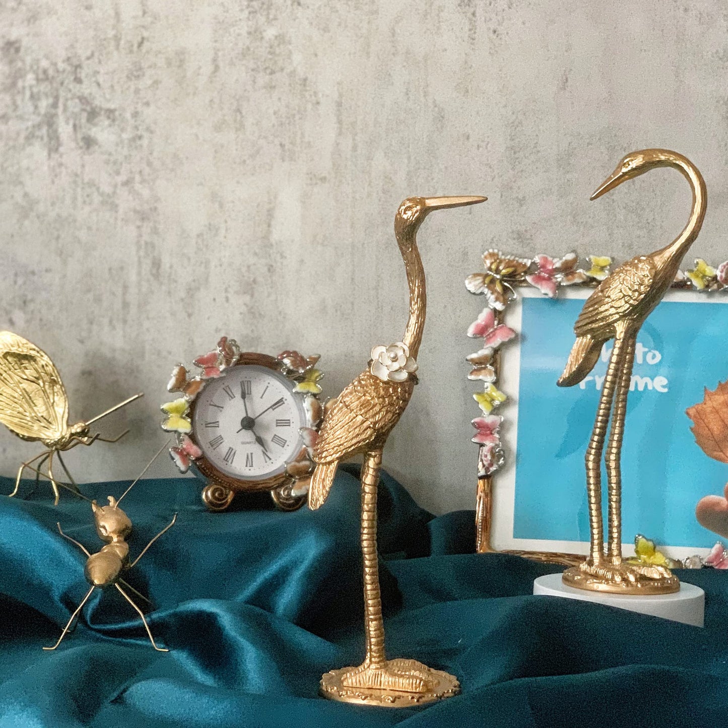 Tricune Metal Crane Ring Holder Stand for Jewelry, Engagement and Wedding Ring Display, Gold Decorative Ornaments Home Decor for Living Room, Bedroom, Desktop, Cabinets