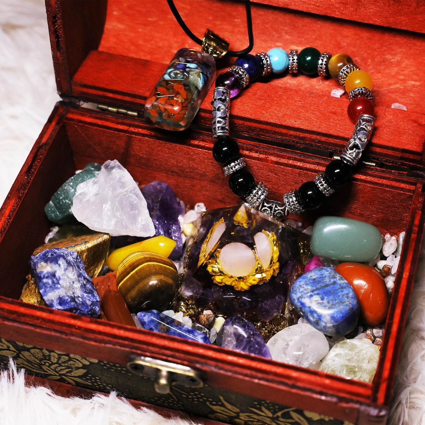 Chakra Healing Stones Set - 7 Raw & 7 Tumbled Crystals with 7 Bullet Shaped Stones, Chakra Necklace, Healing Bracelet & Orgone Pyramid - Spiritual Gift for Reiki, Meditation, Energy Balancing