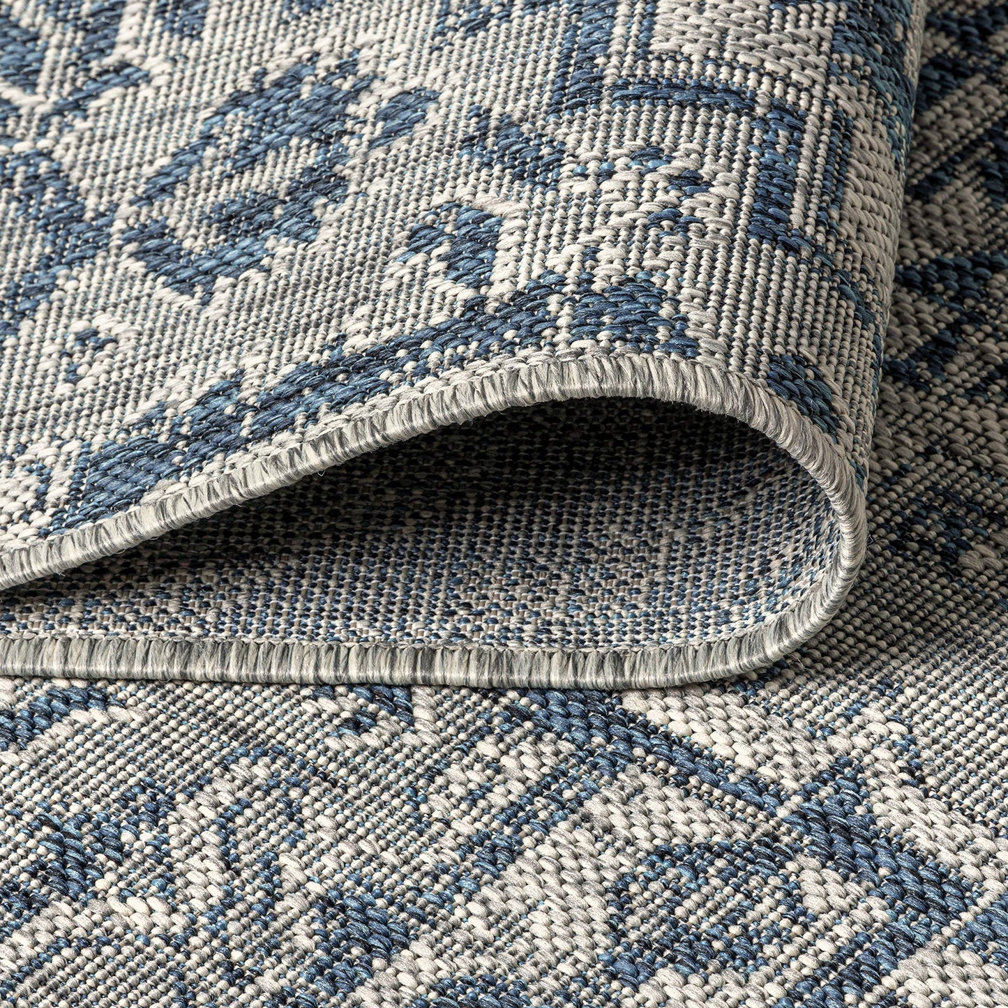JONATHAN Y Boho Medallion Indoor Outdoor Area Rug 4X6 Navy/Gray, Estrella Textured Weave for Backyard, Patio, Porch, Easy-Cleaning, High Traffic, Pet-Friendly, Non-Shedding (SMB105B-4)