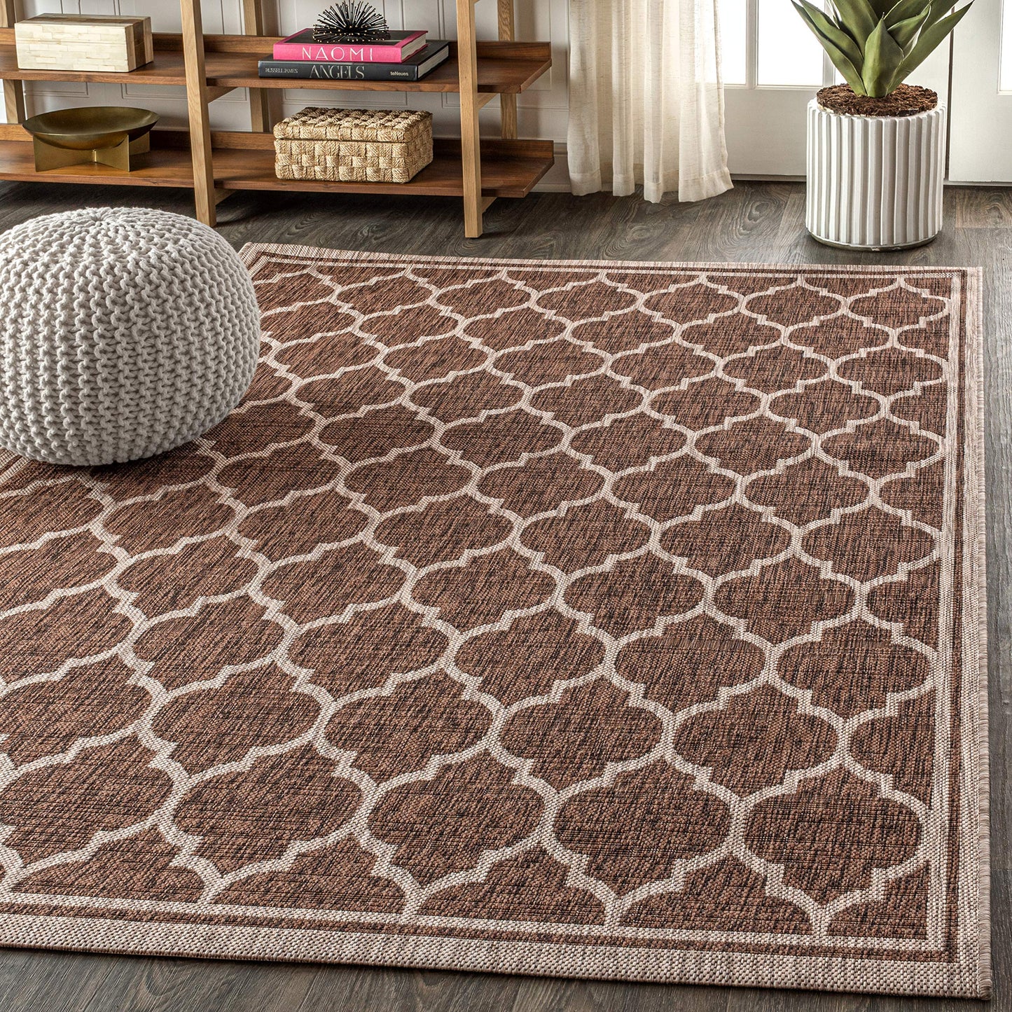 JONATHAN Y Moroccan Trellis Indoor Outdoor Area Rug 5X8 Espresso/Taupe, Trebol Textured Weave for Backyard, Patio, Porch, Easy-Cleaning, High Traffic, Pet-Friendly, Non-Shedding (SMB109B-5)